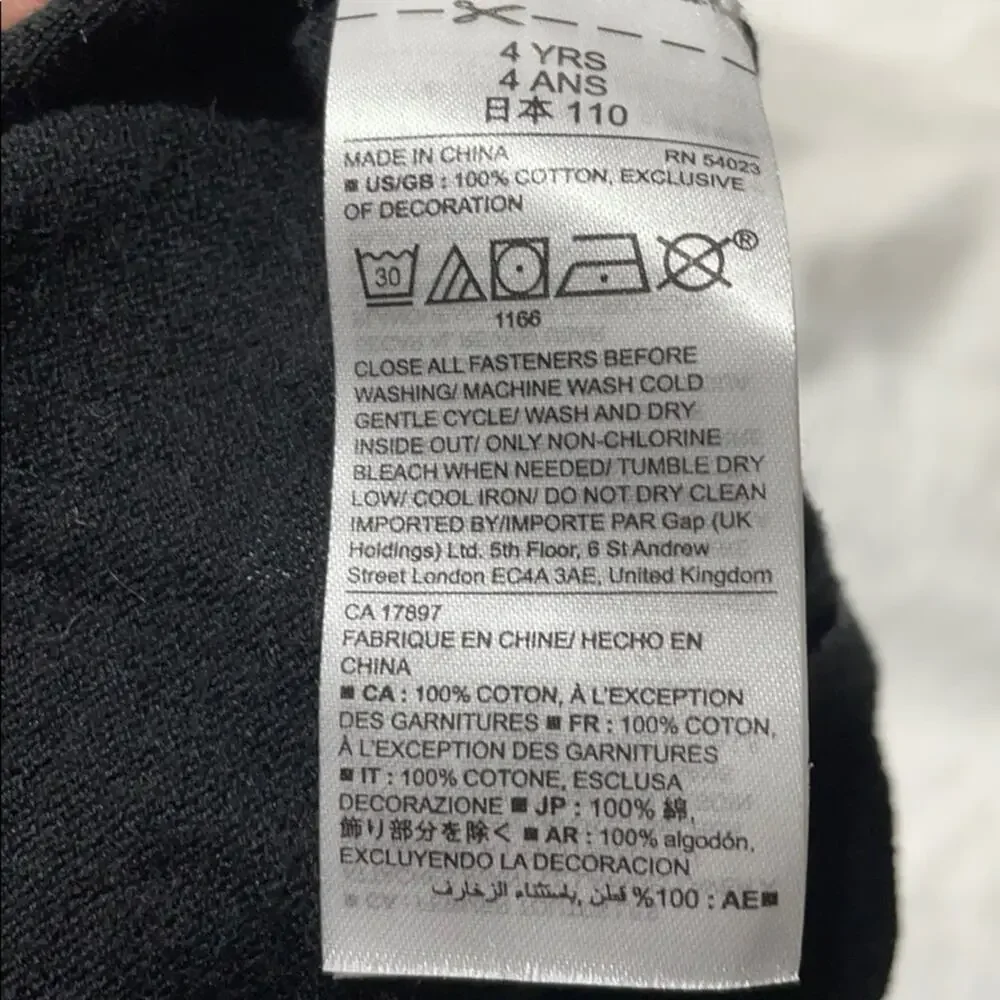 GAP baby black